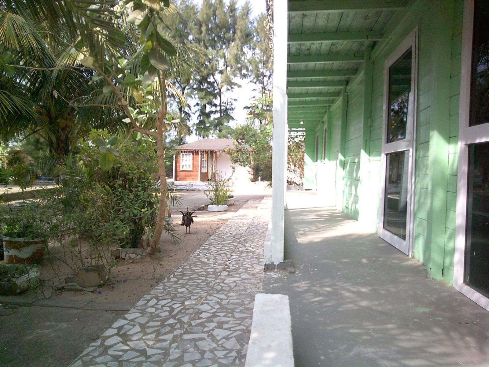 Mangrove Beach Sanyang 외부 사진